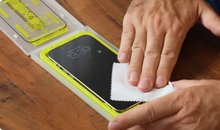 Cargar imagen en el visor de la galería, Tempered Glass Screen Protector for Xiaomi 15T / 15T Pro – Easy Installation with Alignment Frame
